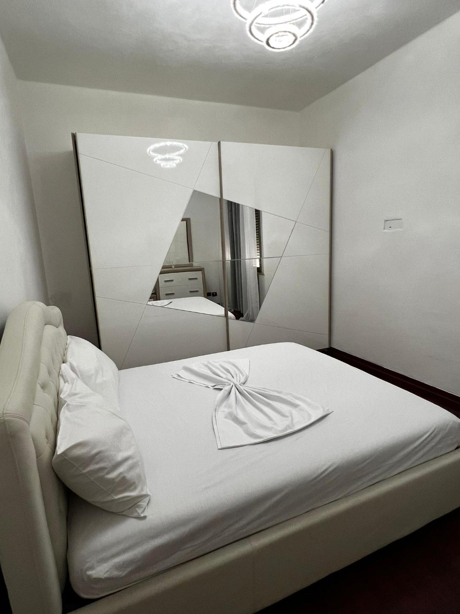 La Nuova Casa Aparthotel Ravenna Buitenkant foto